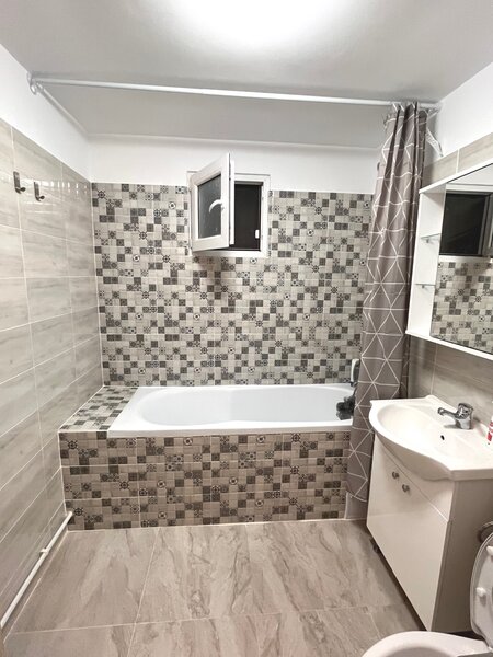 Dristor -3 minute metrou - Centrala termica - Loc parcare